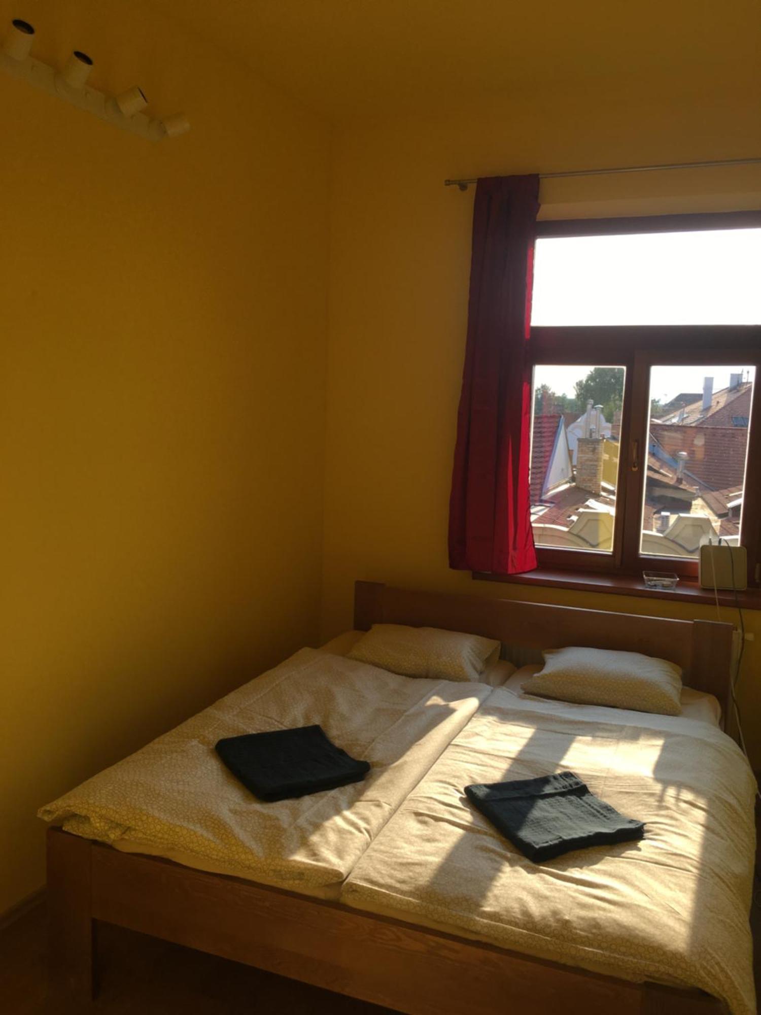 Cb Rooms/Bed&Soup Ceske Budejovice Luaran gambar